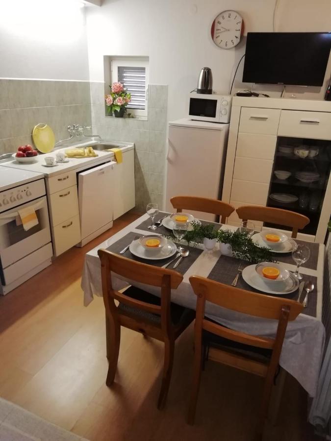 Guesthouse Brodarica Šibenik Exteriör bild